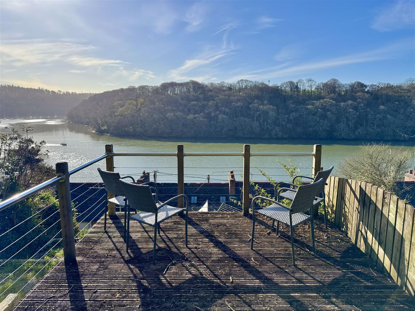 2 bed property in Scobles Terrace, Truro